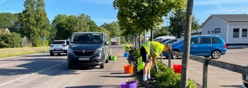 Vi välkomnar årets ferieungdomar till MBAB